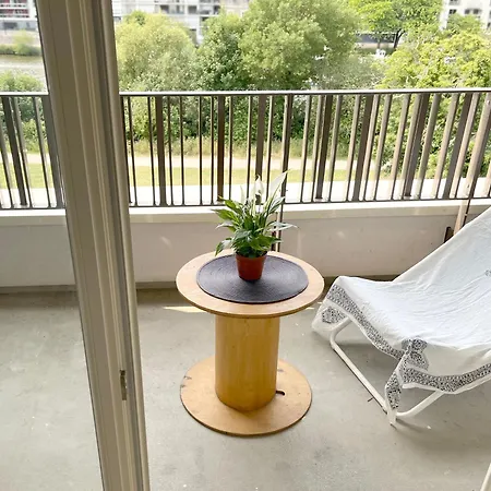 Salle De Bain Sur Erdre Habitación en casa particular *